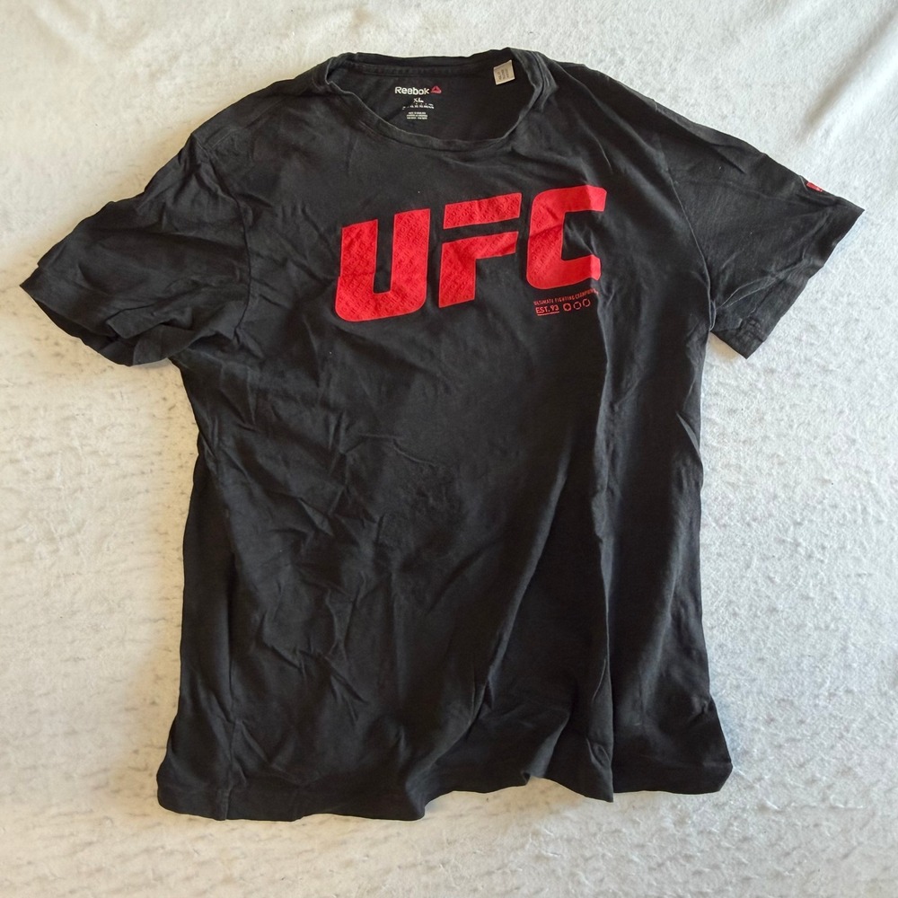 Reebok UFC T-Shirt Mens XL Black Short Sleeve Graphic MMA